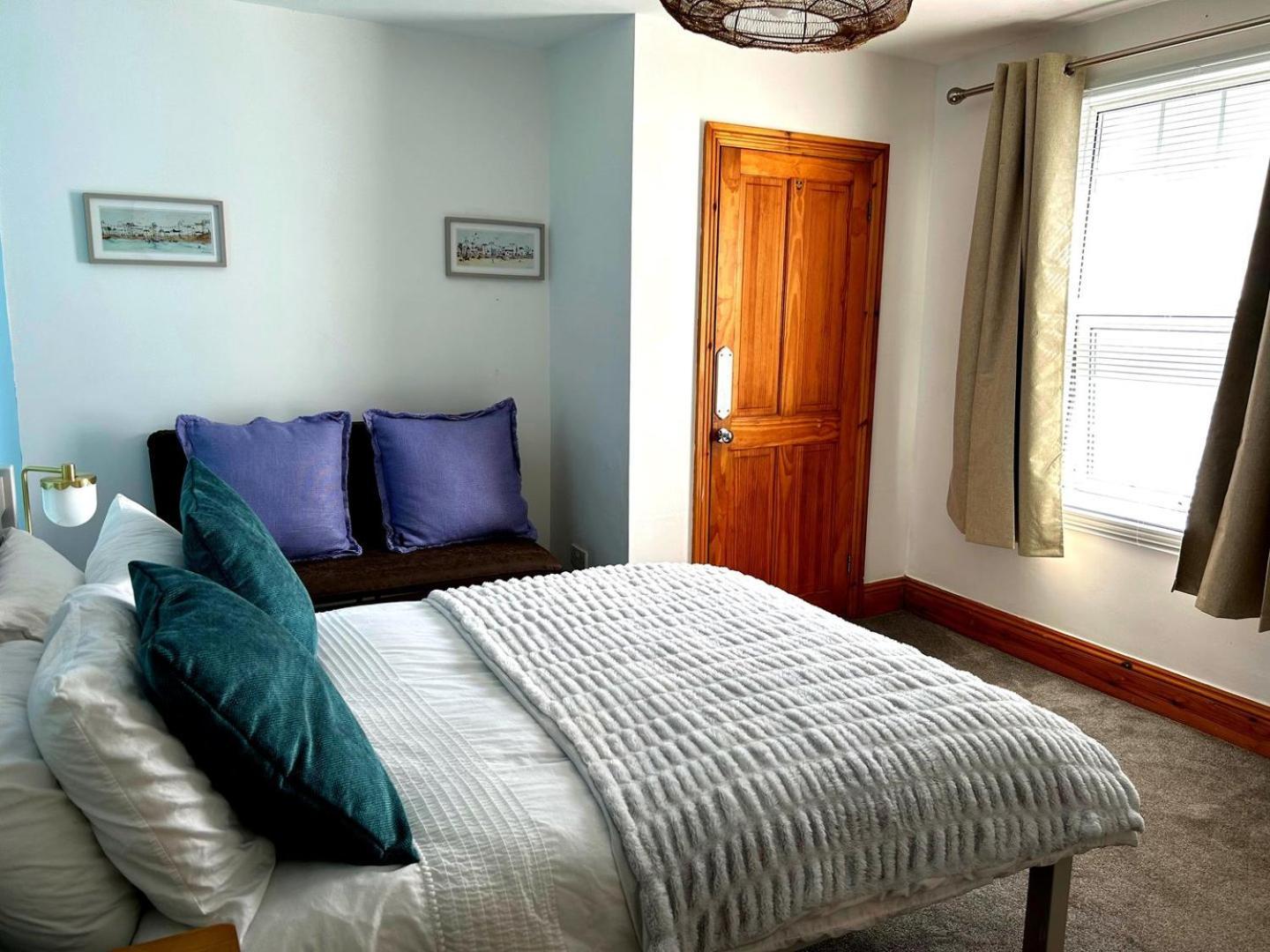 Charming 2br In Devon | Fully Equipped & Cosy Retreat *