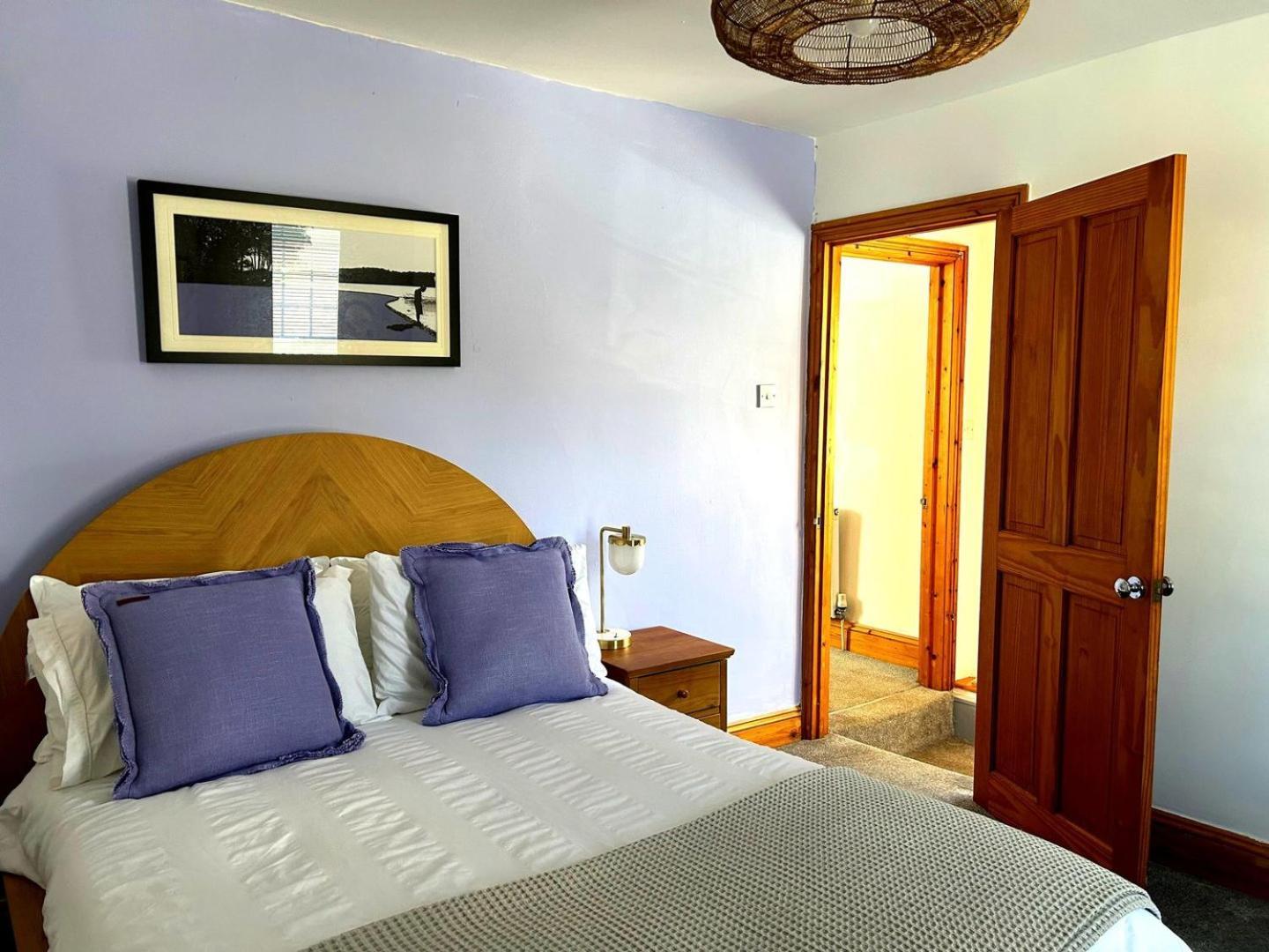 Holiday home Charming 2br In Devon | Fully Equipped & Cosy Retreat