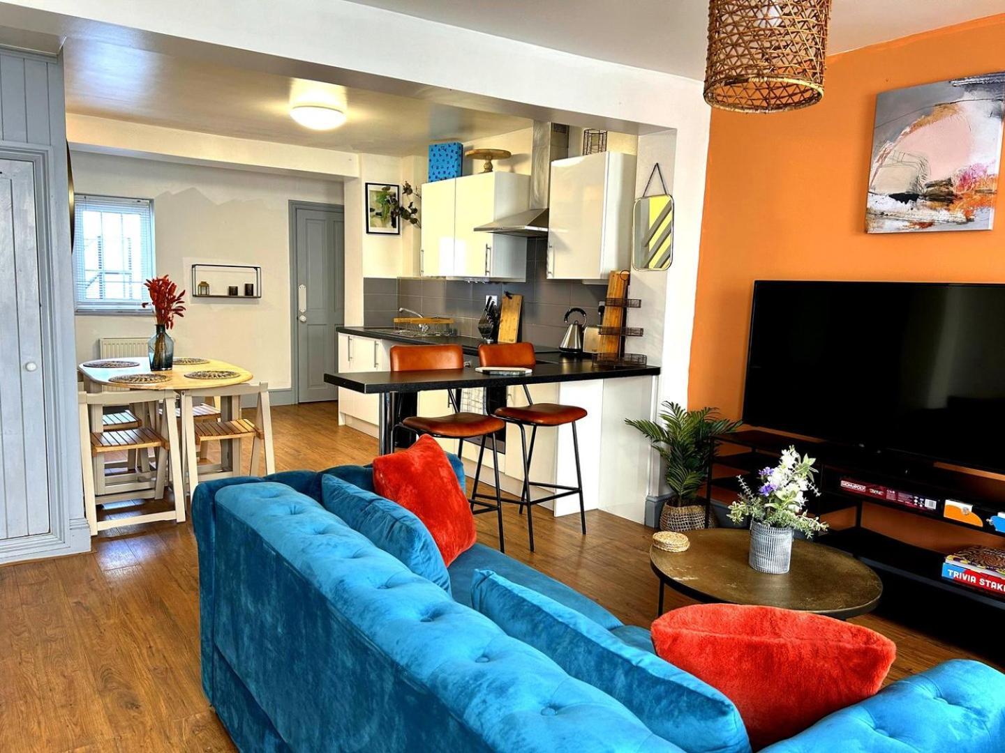 Holiday home Charming 2br In Devon | Fully Equipped & Cosy Retreat Teignmouth