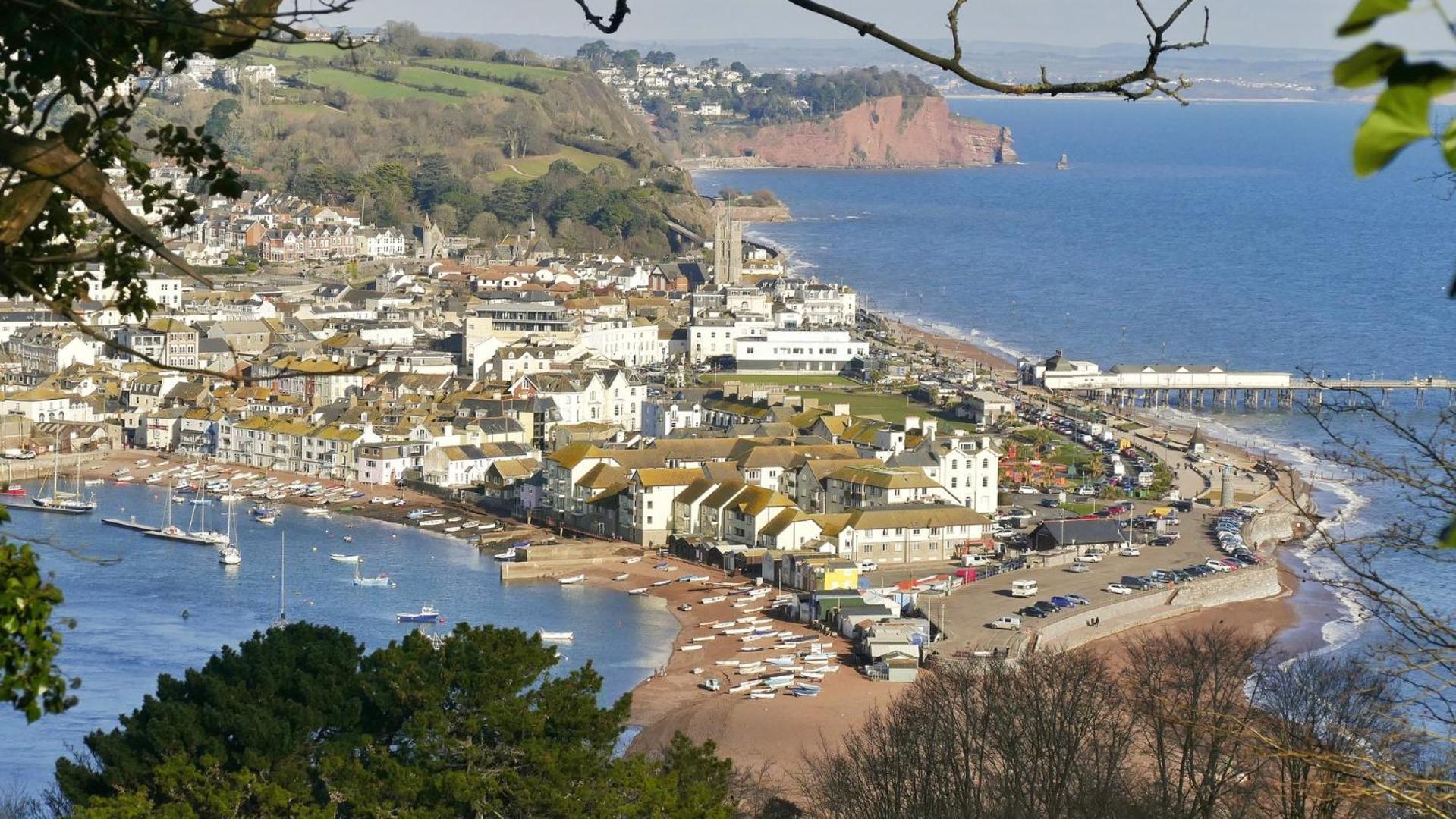 Charming 2br In Devon | Fully Equipped & Cosy Retreat